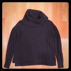 American Eagle Outfitters sweater